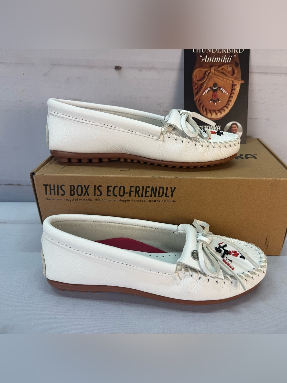 Minnetonka White Leather Beaded Moccasin Slip-On Sz 6 euro 37